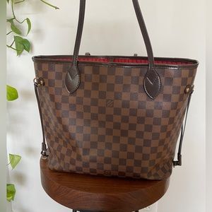 AUTHENTIC Louis Vuitton Neverfull MM Tote Bag